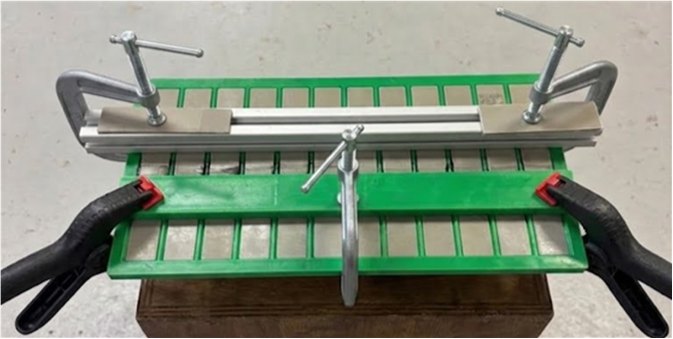 Bonding fixture aligning and clamping single-lap joints